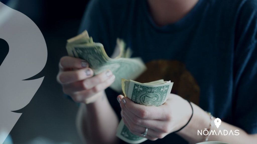 ¿Cuál es el salario que una persona podría ganar al trabajar en Irlanda siendo chileno?